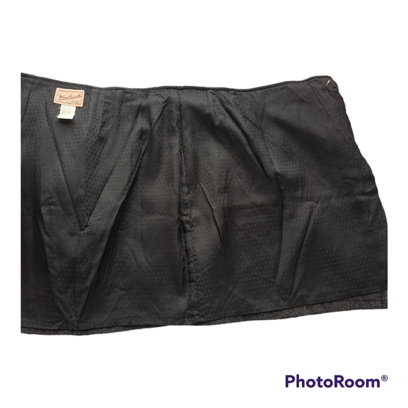 Woolrich dark grey wool mini wrap skirt with fringe edge and button closures S10 - Picture 7 of 13